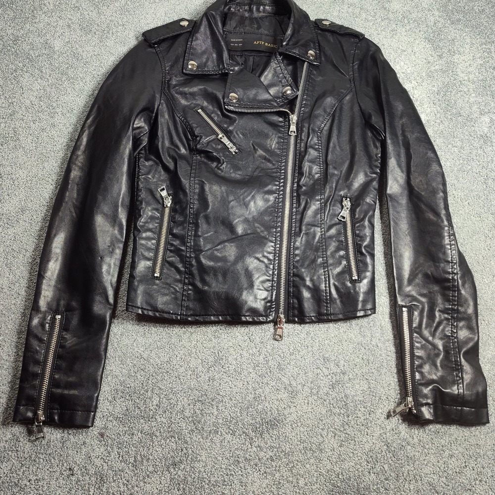 AFTF BASIC Womens Black Faux Leather Moto Jacket M Fits Small Silver Zip